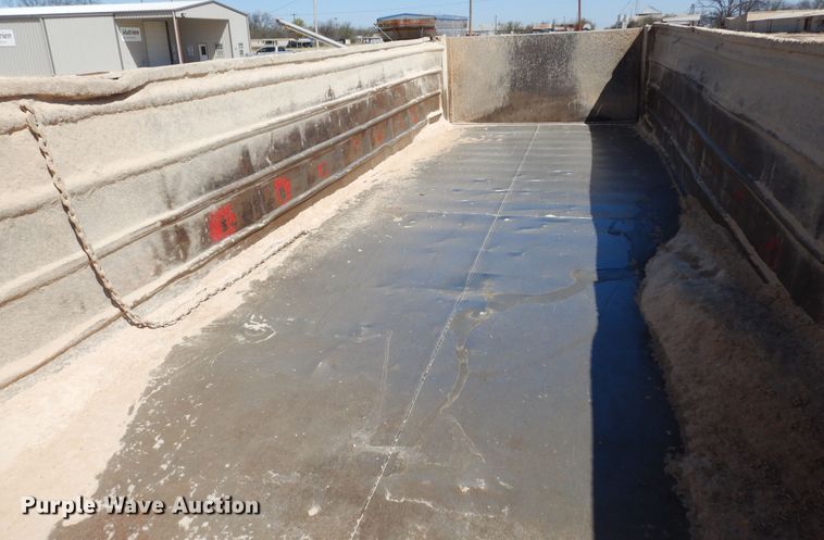 image for item DK8265 1999 Mack CH613  dump truck