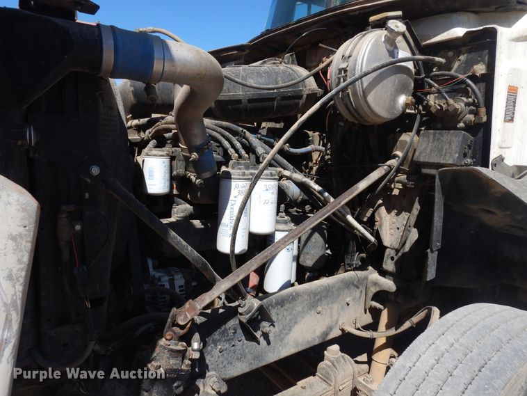 image for item DK8265 1999 Mack CH613  dump truck