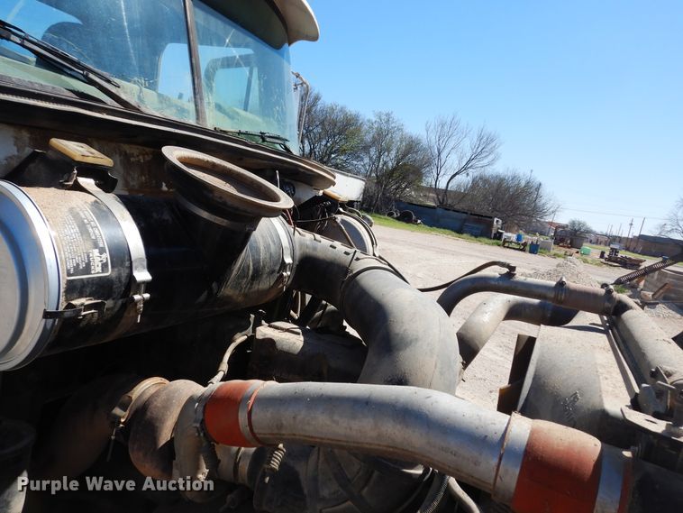 image for item DK8265 1999 Mack CH613  dump truck