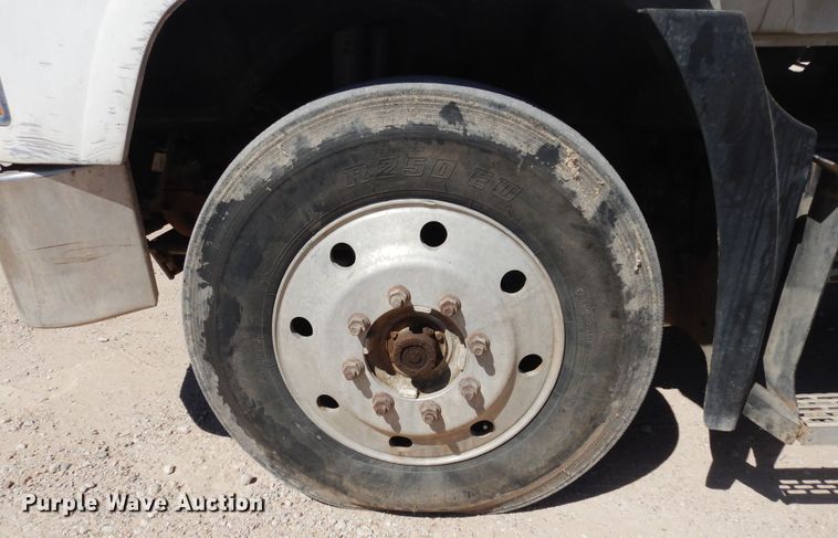 image for item DK8265 1999 Mack CH613  dump truck