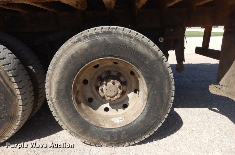 image for item DK8265 1999 Mack CH613  dump truck