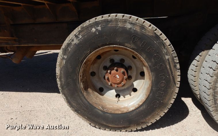 image for item DK8265 1999 Mack CH613  dump truck