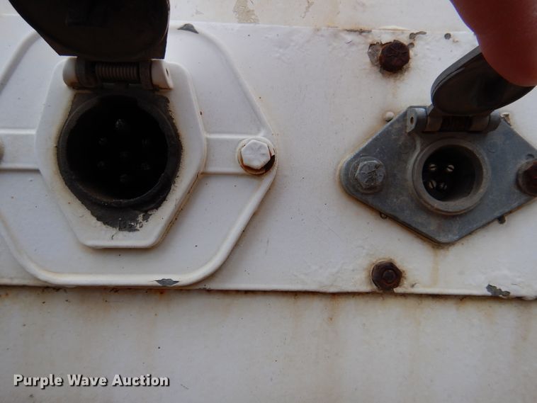 image for item DL5965 1973 Fruehauf  pneumatic dry bulk trailer