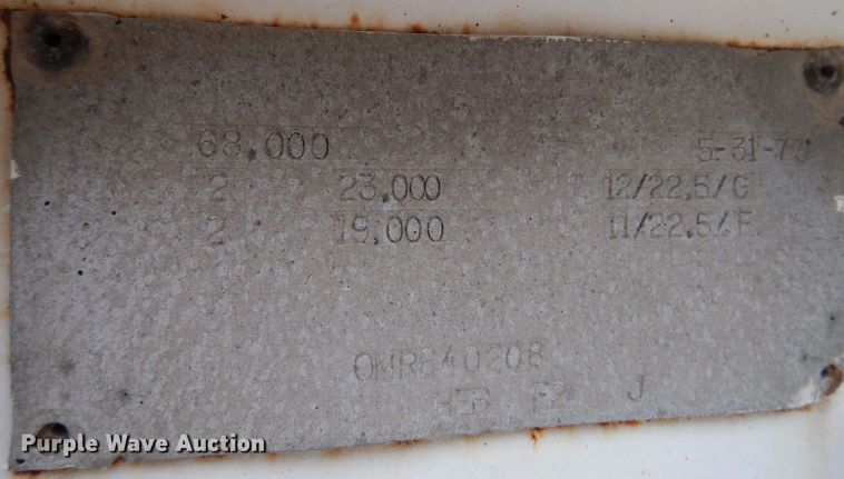 image for item DL5965 1973 Fruehauf  pneumatic dry bulk trailer