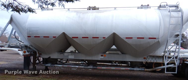 image for item DL5966 1987 Fruehauf  pneumatic dry bulk trailer
