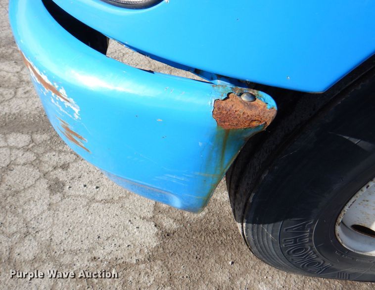 image for item DM6011 2010 Kenworth T370  box truck