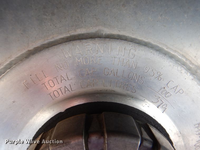 image for item DM6011 2010 Kenworth T370  box truck