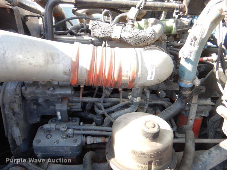 image for item DM6011 2010 Kenworth T370  box truck