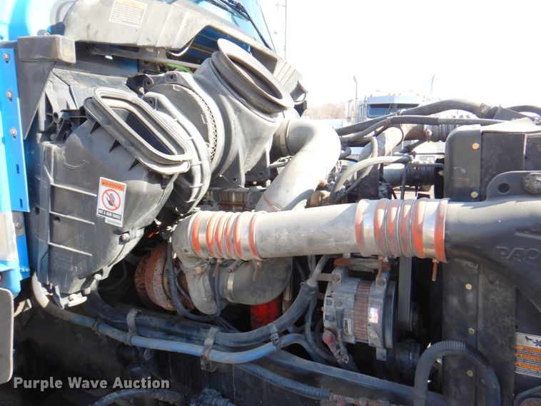 image for item DM6011 2010 Kenworth T370  box truck