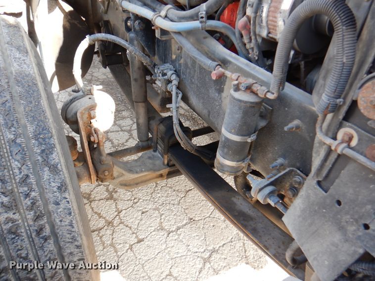 image for item DM6011 2010 Kenworth T370  box truck