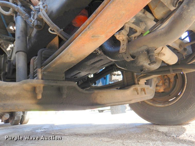 image for item DM6011 2010 Kenworth T370  box truck