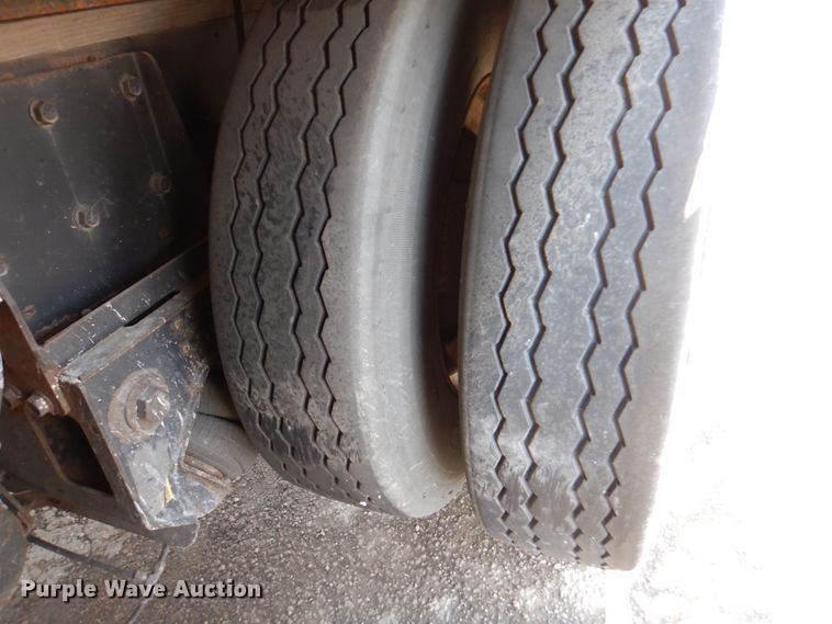 image for item DM6011 2010 Kenworth T370  box truck