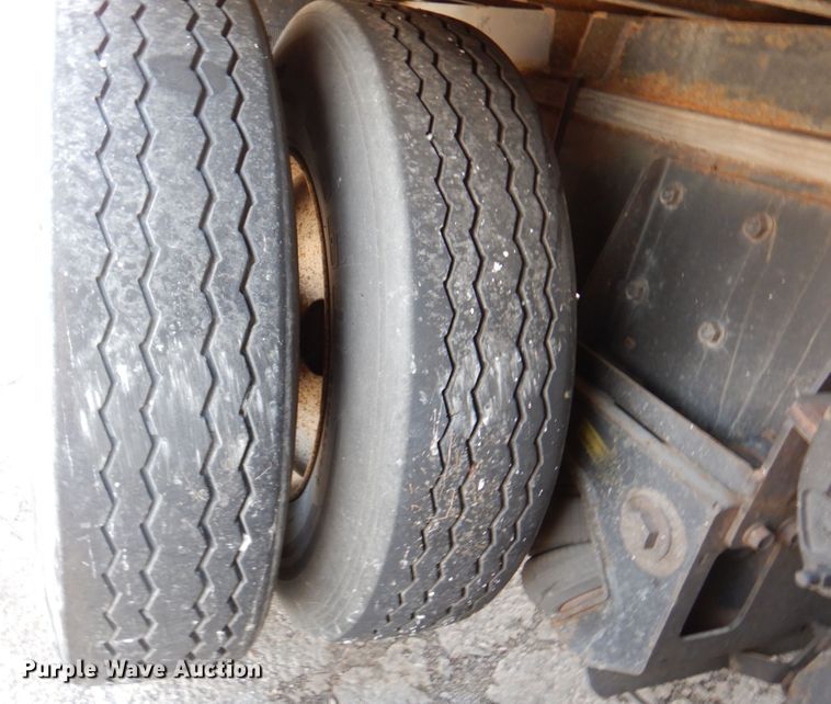 image for item DM6011 2010 Kenworth T370  box truck