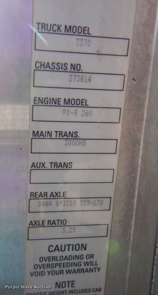 image for item DM6011 2010 Kenworth T370  box truck