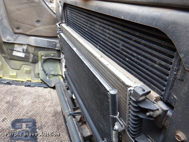 image for item DM6063 2013 Caterpillar CT660L  semi truck