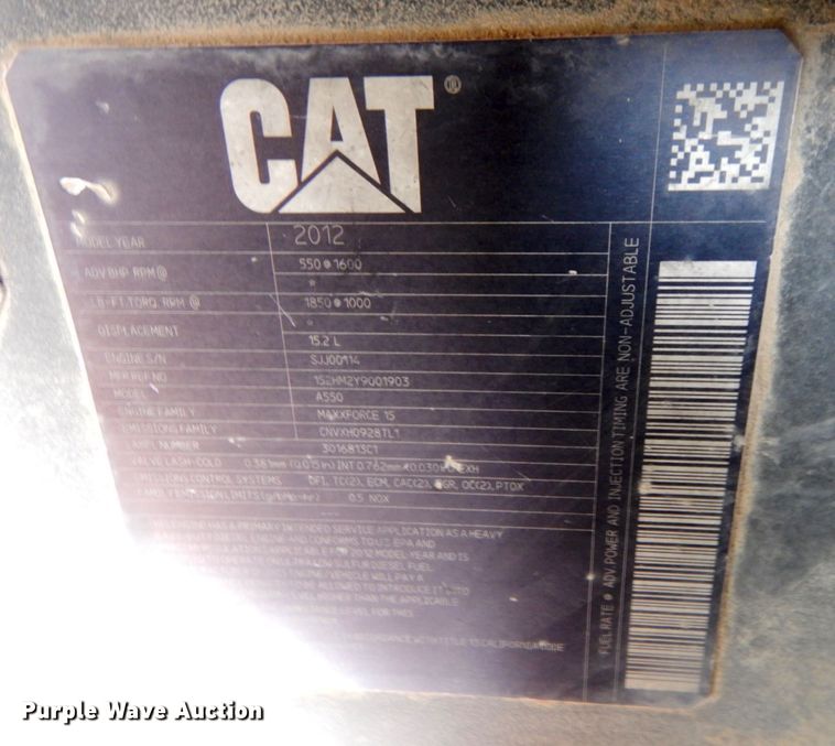 image for item DM6063 2013 Caterpillar CT660L  semi truck