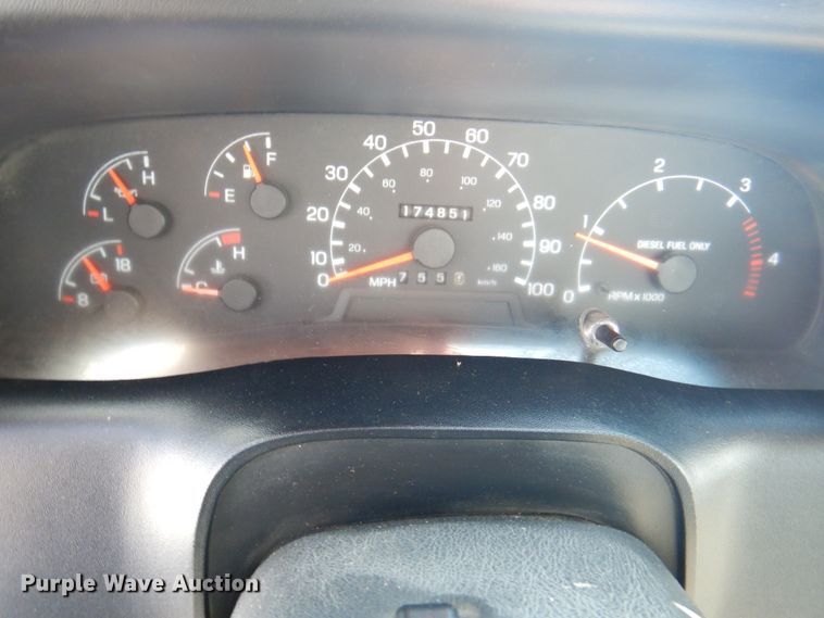 image for item DM6078 2000 Ford F650 Super Duty  flatbed truck