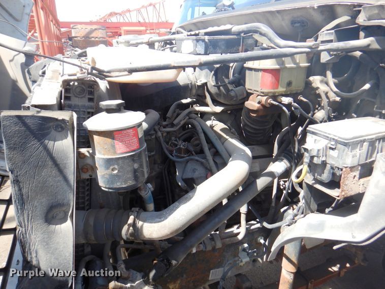 image for item DM6078 2000 Ford F650 Super Duty  flatbed truck