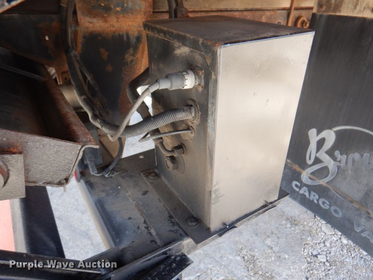 image for item DM6078 2000 Ford F650 Super Duty  flatbed truck