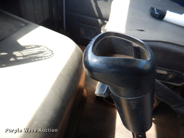 image for item DM6079 1988 Ford L9000  semi truck