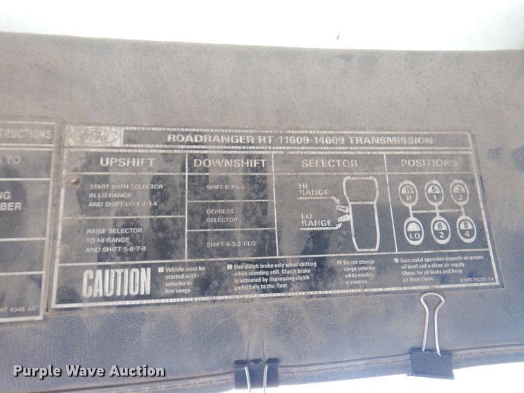 image for item DM6079 1988 Ford L9000  semi truck