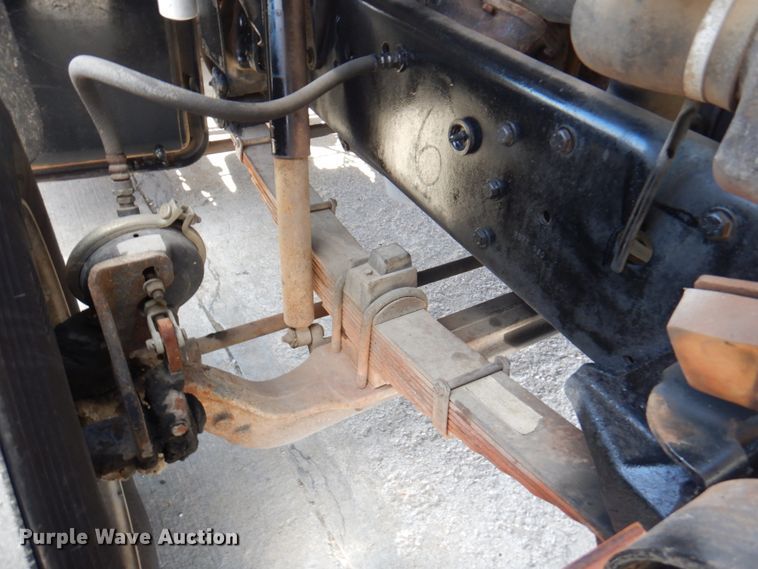 image for item DM6079 1988 Ford L9000  semi truck