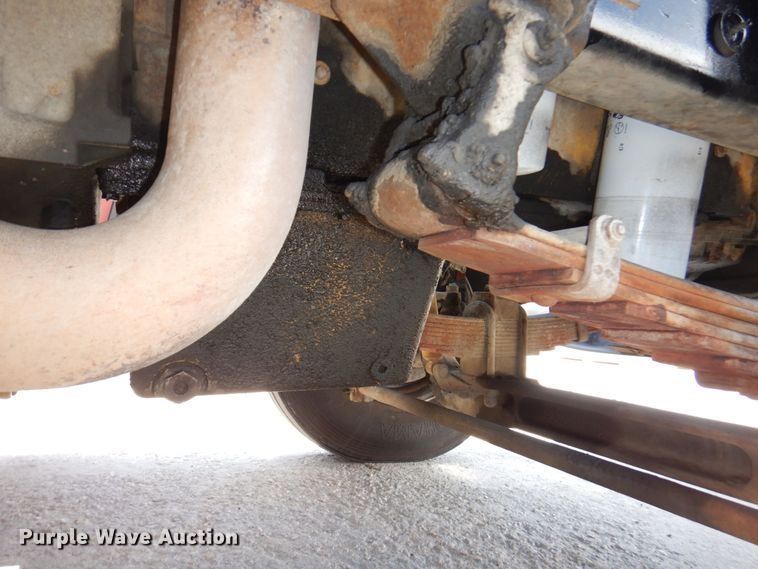 image for item DM6079 1988 Ford L9000  semi truck