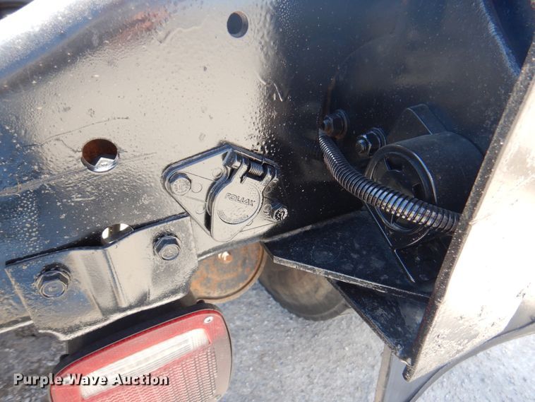 image for item DM6079 1988 Ford L9000  semi truck