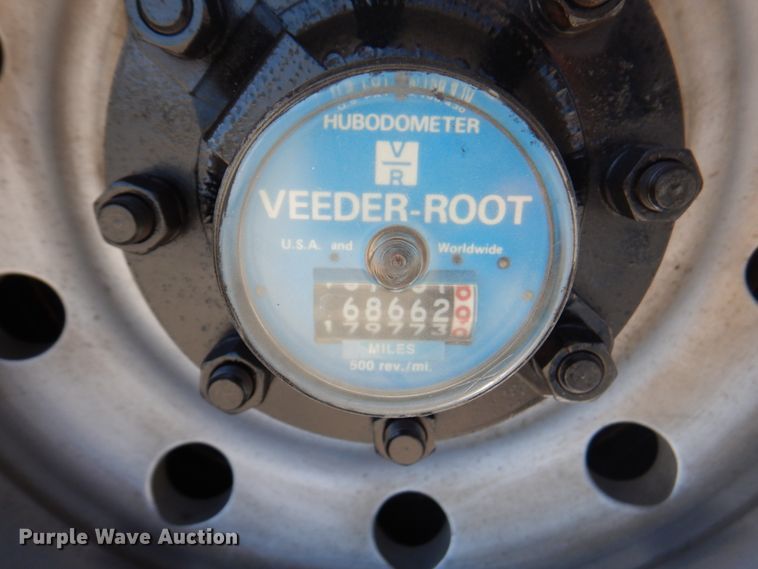 image for item DM6079 1988 Ford L9000  semi truck