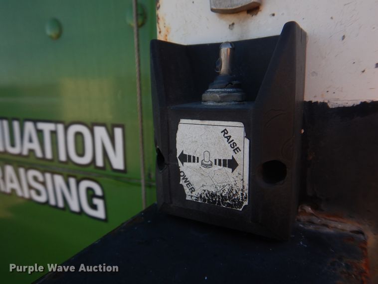 image for item DM7260 2008 Ford F650 Super Duty  box truck