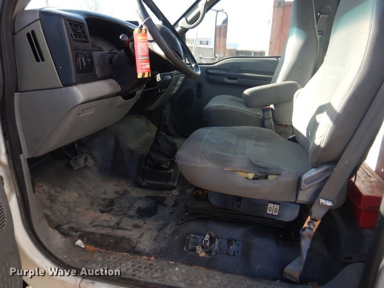 image for item DM7260 2008 Ford F650 Super Duty  box truck