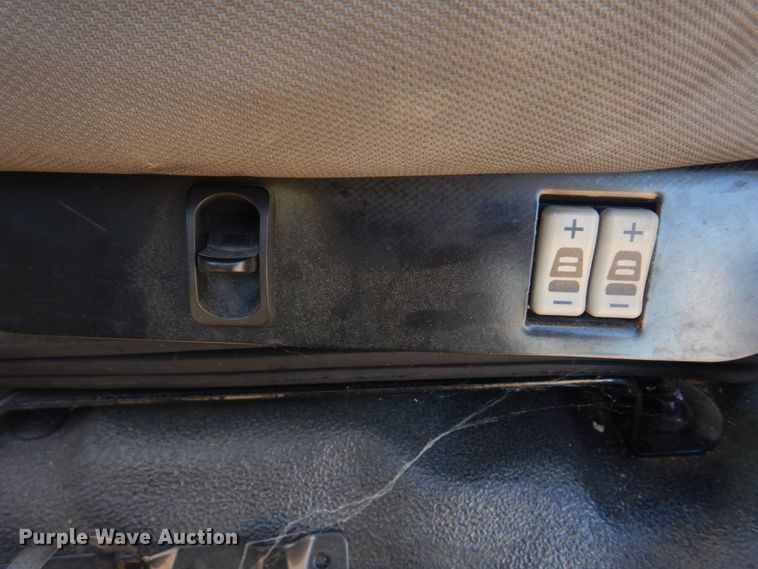 image for item DM7260 2008 Ford F650 Super Duty  box truck