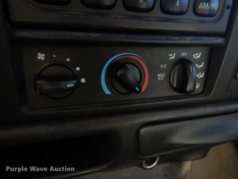 image for item DM7260 2008 Ford F650 Super Duty  box truck