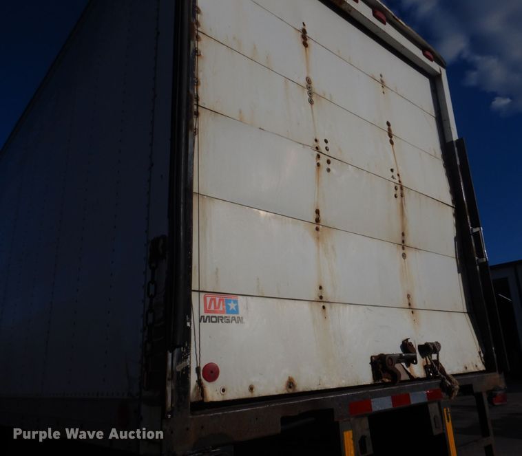 image for item DM7263 2007 International 4300  box truck