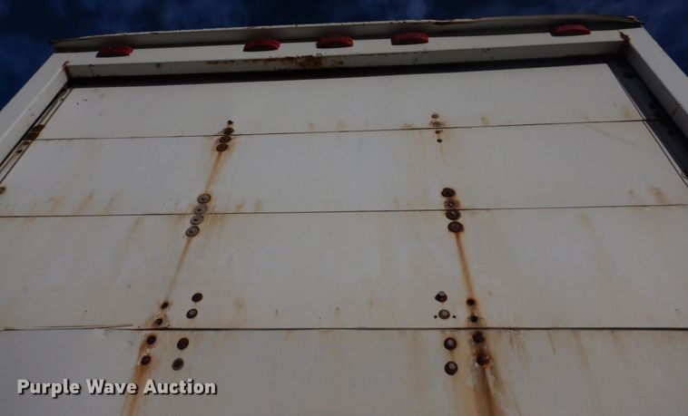 image for item DM7263 2007 International 4300  box truck