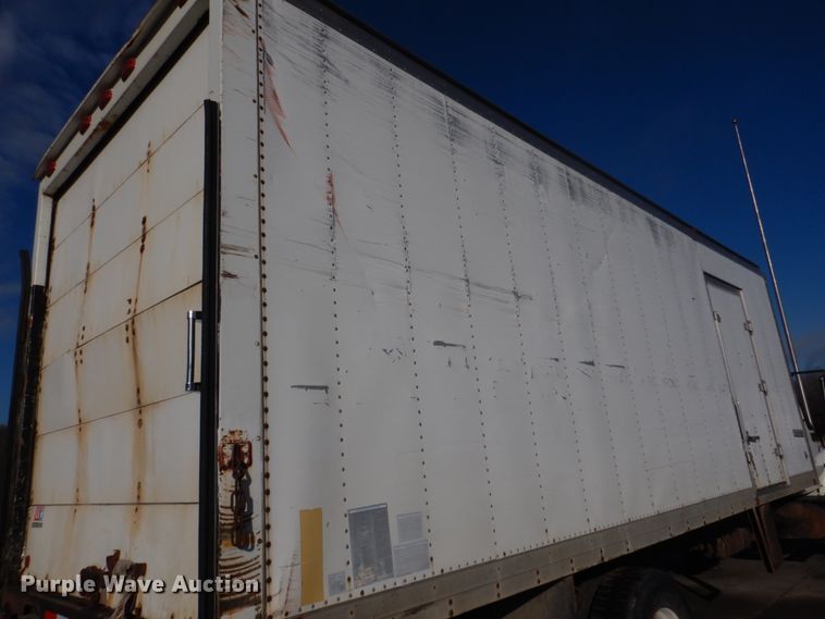 image for item DM7263 2007 International 4300  box truck