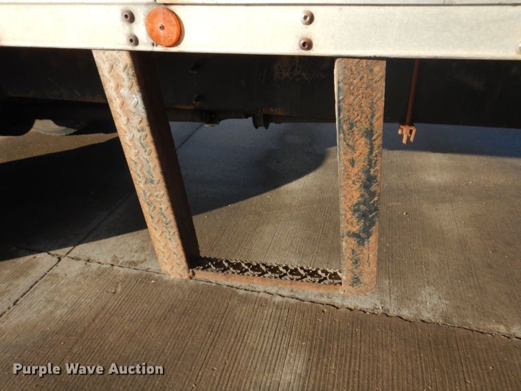 image for item DM7263 2007 International 4300  box truck