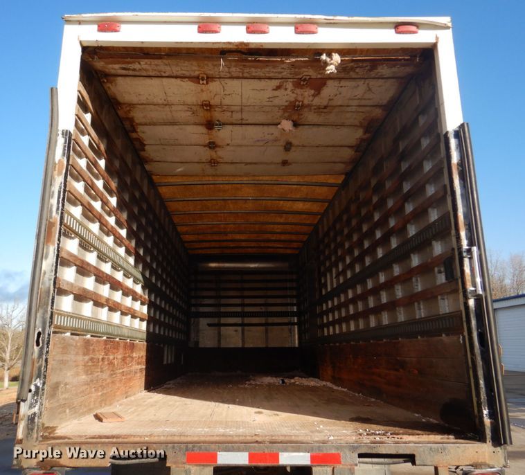 image for item DM7263 2007 International 4300  box truck