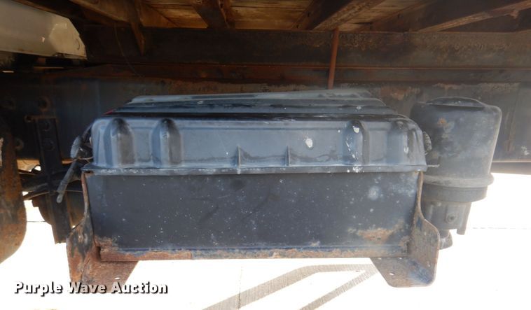 image for item DM7263 2007 International 4300  box truck