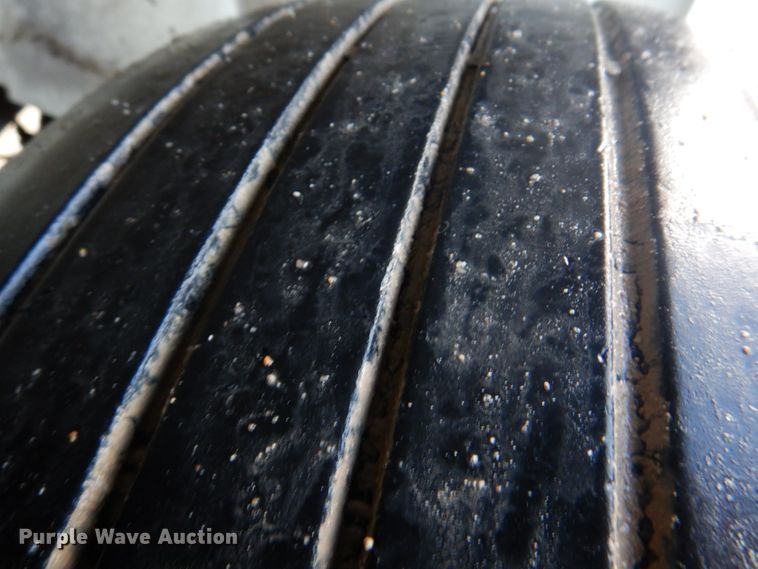 image for item DM7263 2007 International 4300  box truck