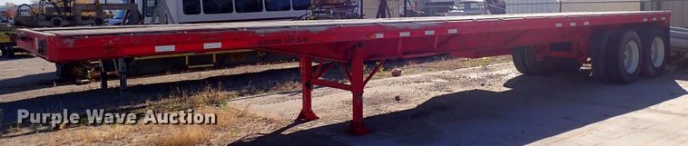 image for item DN2353 1980 Hobbs  flatbed trailer