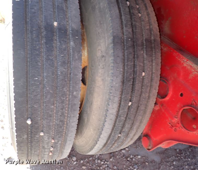 image for item DN2353 1980 Hobbs  flatbed trailer