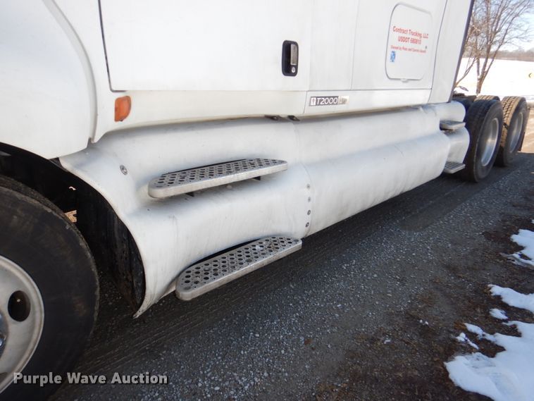 image for item DN7265 2007 Kenworth T2000  semi truck