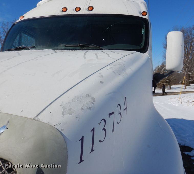 image for item DN7265 2007 Kenworth T2000  semi truck