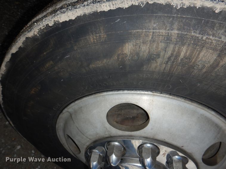 image for item DN7265 2007 Kenworth T2000  semi truck