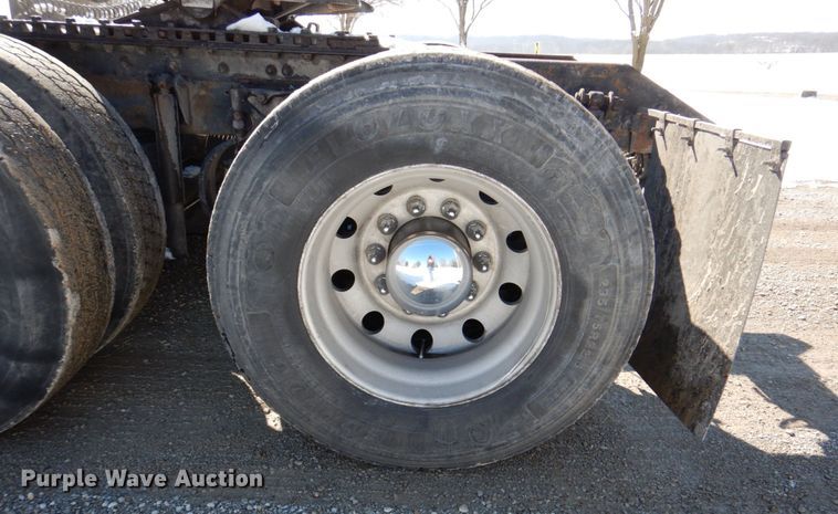 image for item DN7265 2007 Kenworth T2000  semi truck