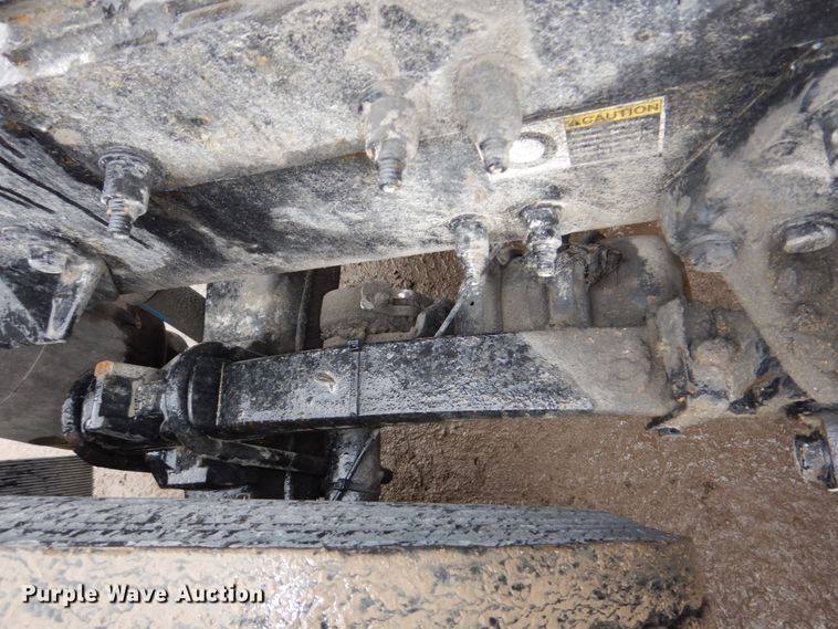 image for item DN7276 2013 Peterbilt 386  semi truck