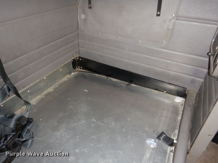 image for item DN7276 2013 Peterbilt 386  semi truck