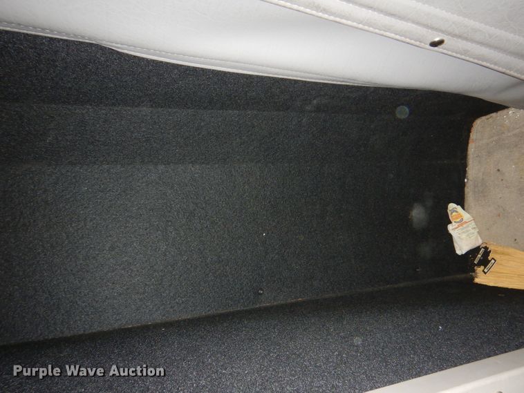 image for item DN7276 2013 Peterbilt 386  semi truck