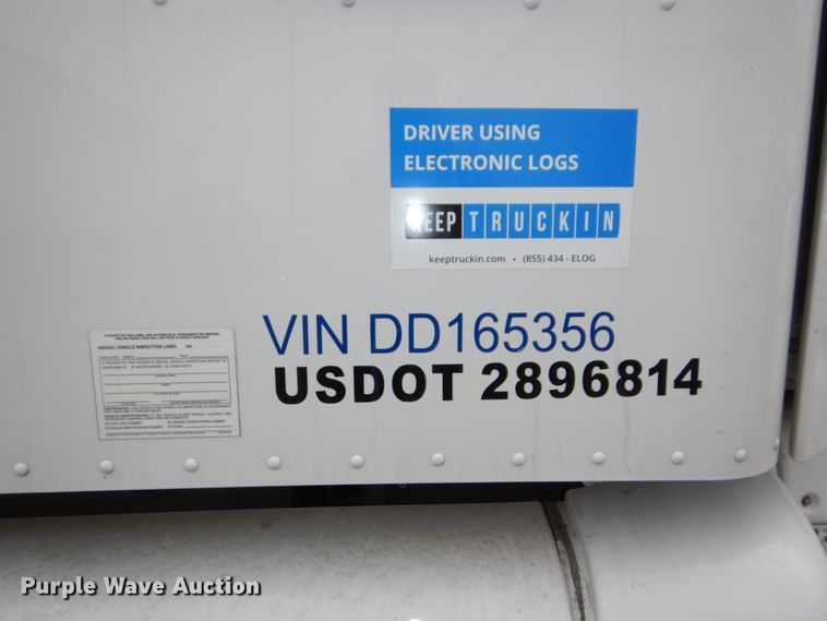 image for item DN7276 2013 Peterbilt 386  semi truck